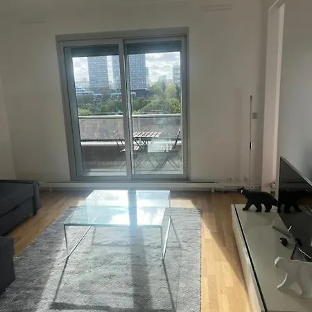 Tour Eiffel Terrasse Vue Seine Apartment Paris