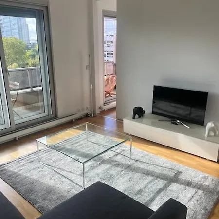 Tour Eiffel Terrasse Vue Seine Apartment Paris