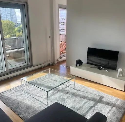 Tour Eiffel Terrasse Vue Seine Apartment Paris